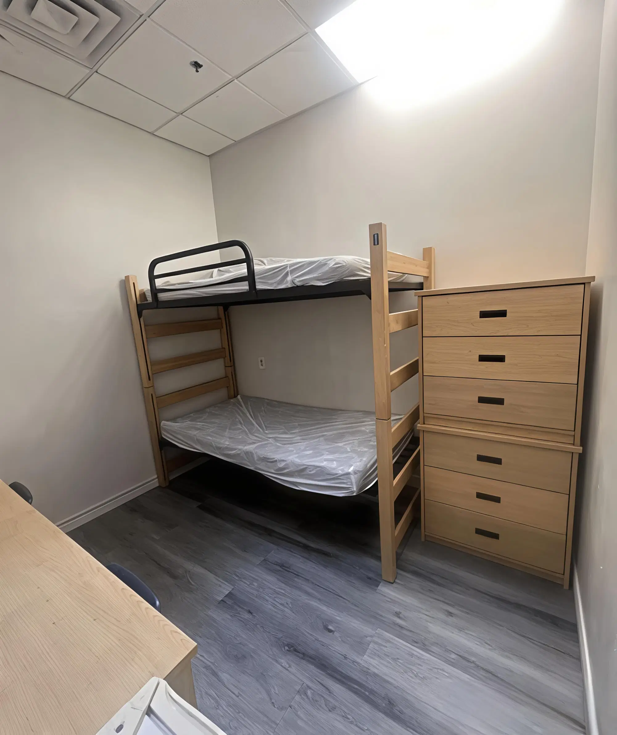SPR M9B1B8, Toronto – Room in 5 Bed 3 Bath | Room D3: 3-bed unit
