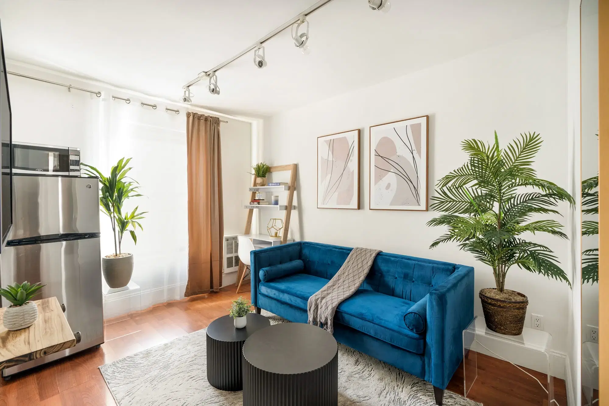 Urban 69, New York – #69-4D: Room in 1 Bedroom and 1 Bathroom