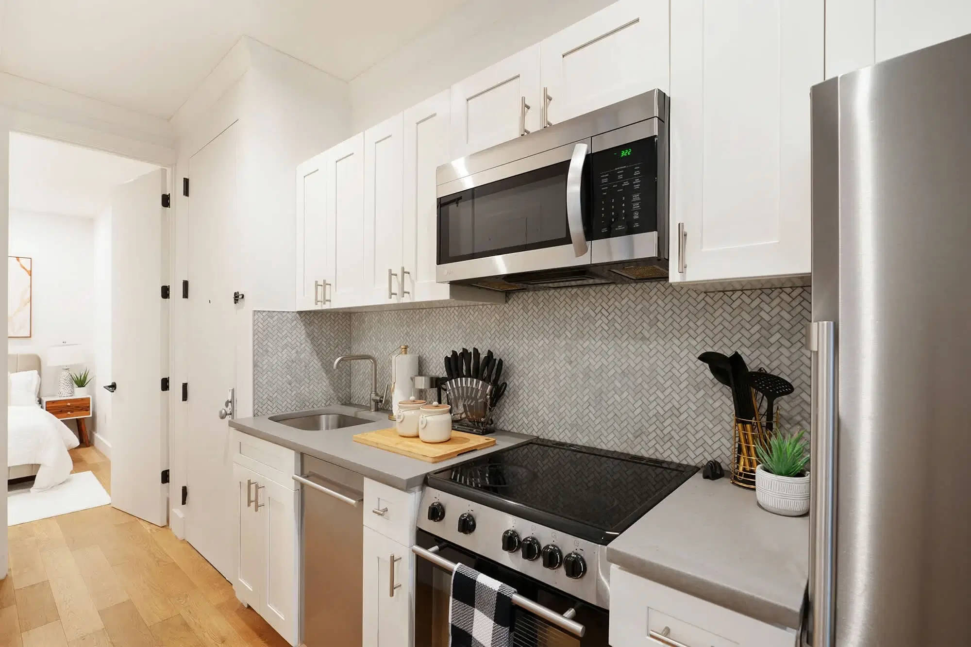Urban 1290, New York – #1290- 7: Room in 2 Bedroom and 1 Bathroom