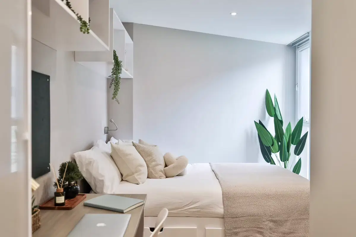 William And Matthew House, Bristol – Classic 3 Bed Apartment