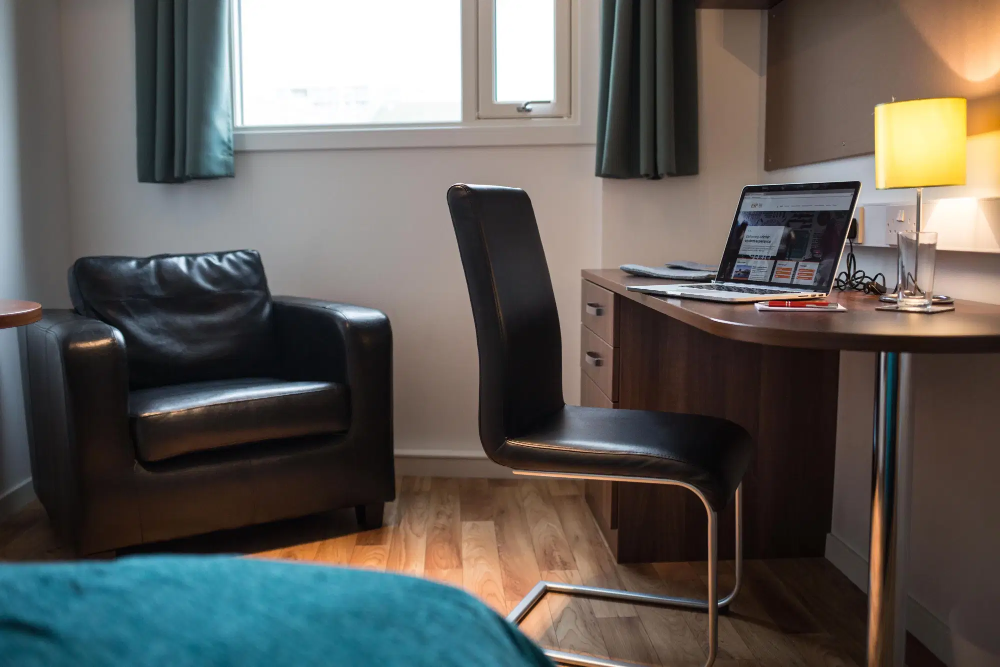 Centro Court, Aberdeen – Amenities
