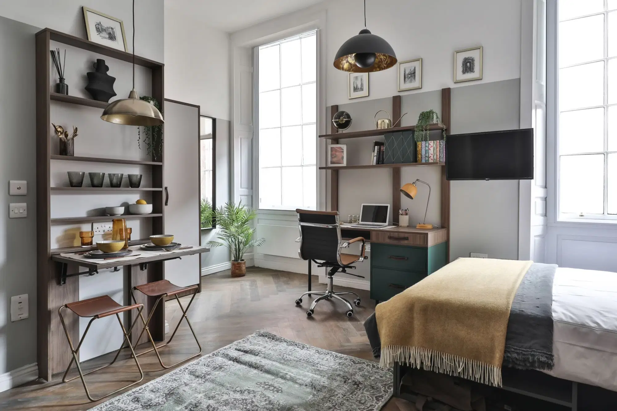 South Bridge, Edinburgh – Bedroom