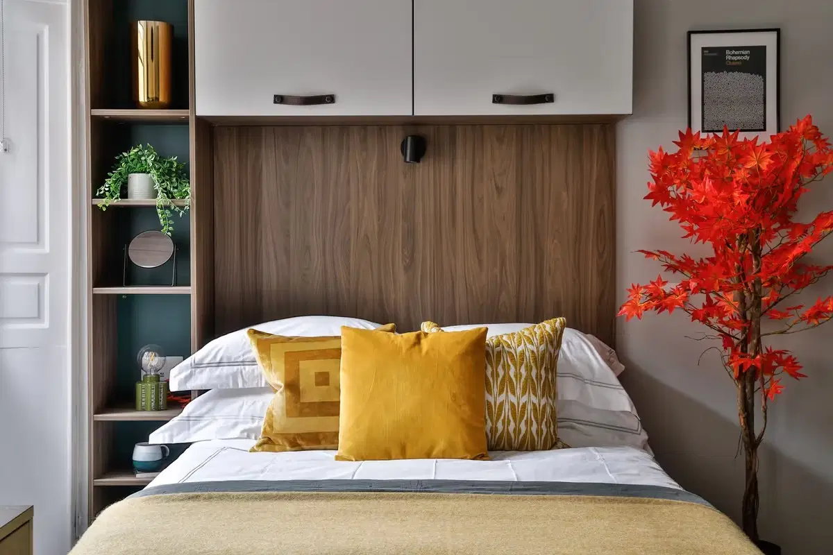South Bridge, Edinburgh – Premium Studio