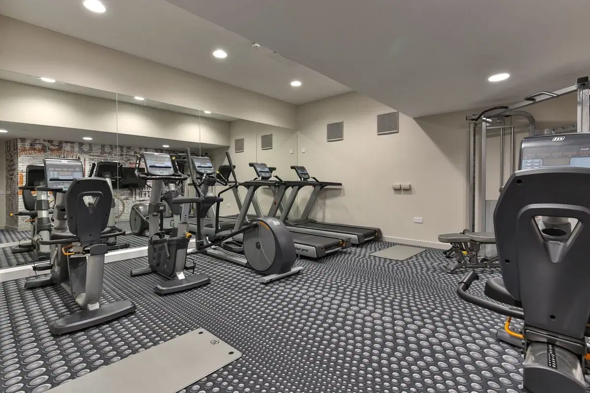 Willowbank, Glasgow – Amenities