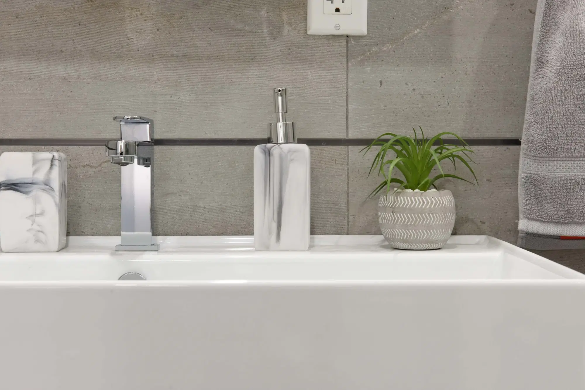 Urban 78, New York – #78-1A: Room in 1 Bedroom and 1 Bathroom