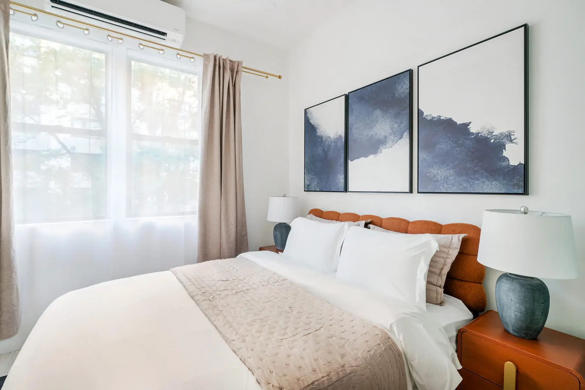 Urban 14, New York – 317-2B: 1 Bedroom and 1 Bathroom