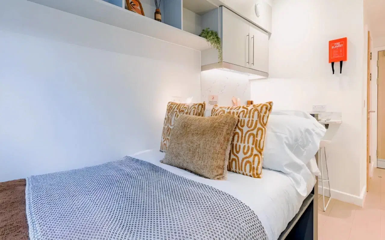 LST Paddington Citi View, London – Bronze Studio Garden View