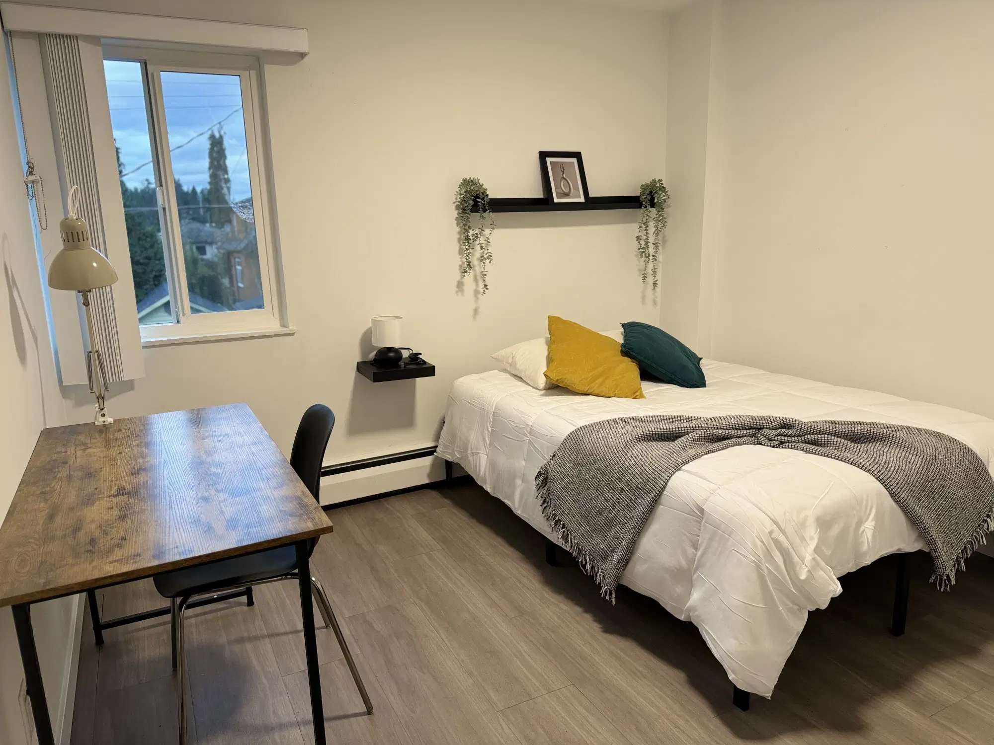 4655 Main Street, Vancouver – Unit 202 (3 Bed 1 Bath)