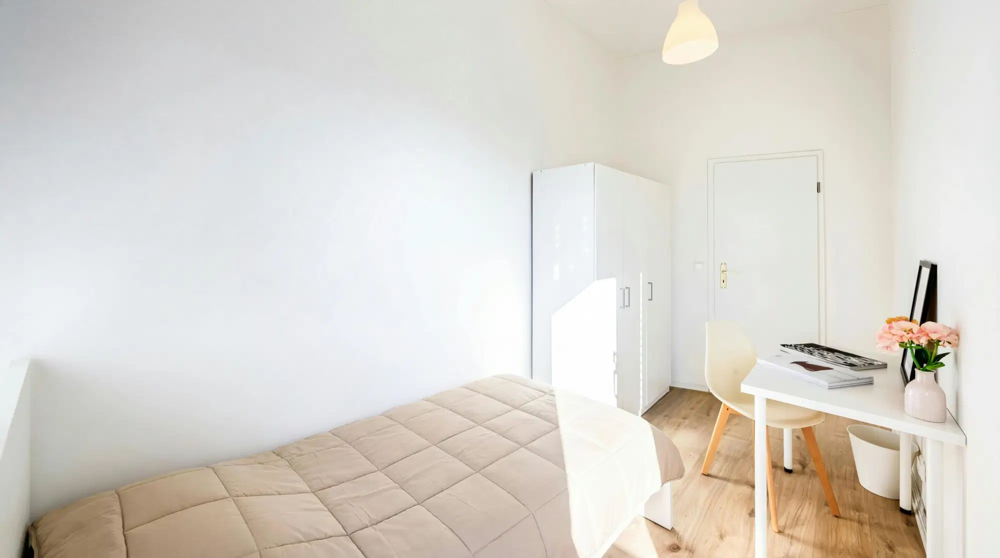 RM Bismarckstraße 106, Berlin – Room In 3 Bed 1 Bath (#50.2.106.)