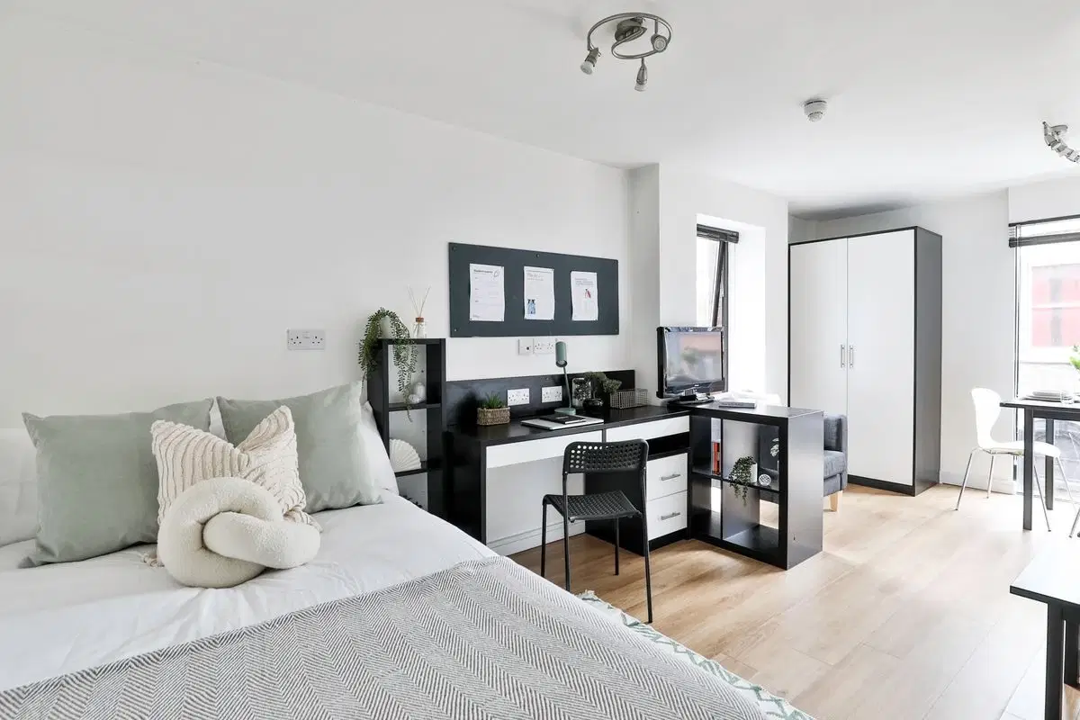 Maple House, Liverpool – Classic Studio