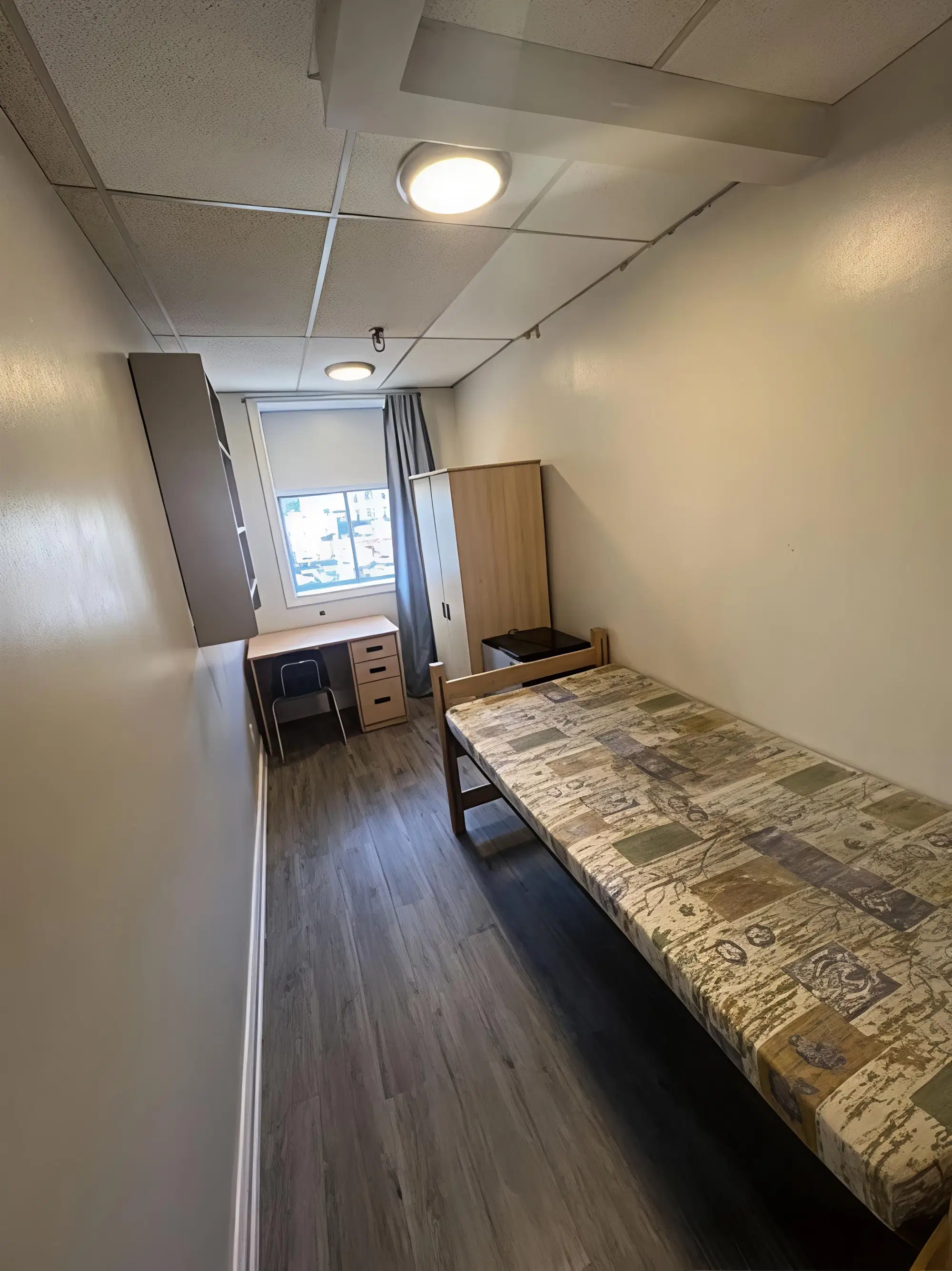 SPR M9B1B8, Toronto – Room in 5 Bed 3 Bath | Room 3C