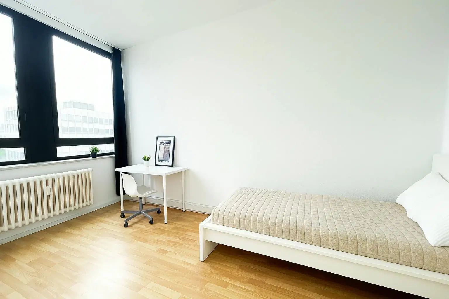 RM Bismarckstraße 106, Berlin – Room In 3 Bed 1 Bath (#51.2.106.)