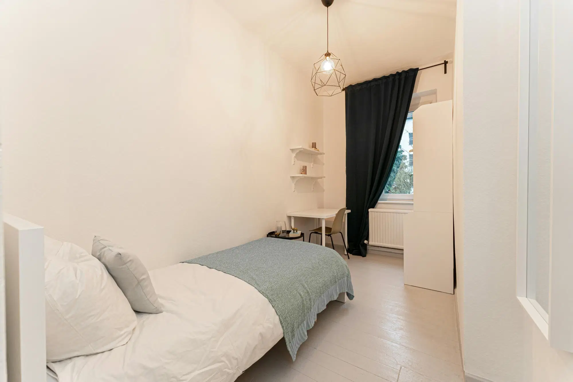 RM Lauterberger Straße 43, Berlin – Room In 3 Bed 1 Bath (#L43.11.3.)