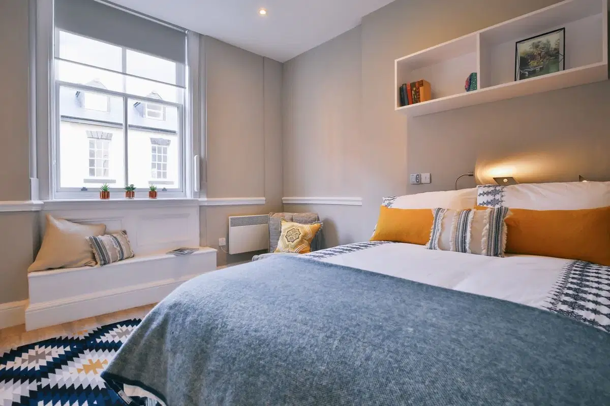 Provincial House, Sheffield – Bedroom