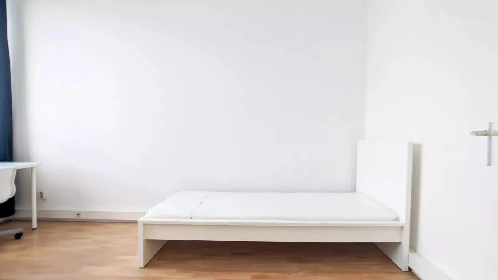 RM Bismarckstraße 106, Berlin – Room In 3 Bed 1 Bath (#52.2.106.)