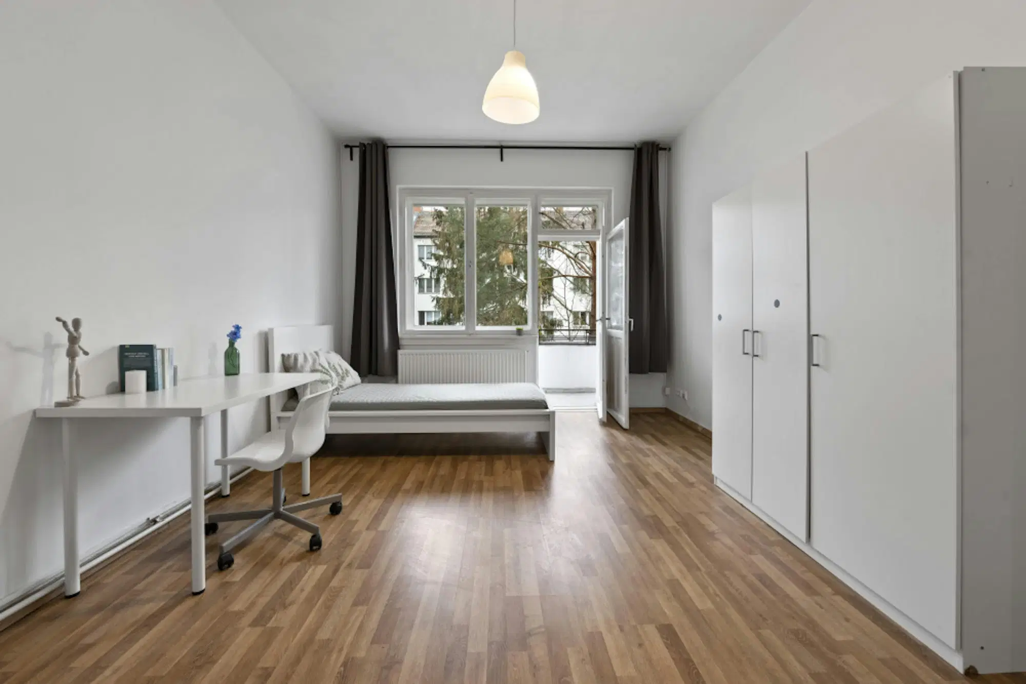 RM Friedrichsbrunner Straße 42, Berlin – Room In a 2 Bed 1 Bath (#F42.11.2.)