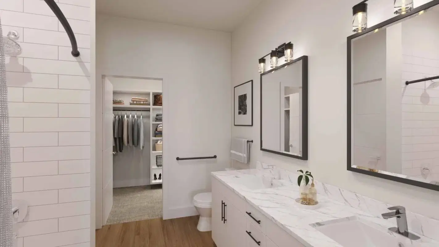 Aspire On 10th, Sarasota – Bathroom