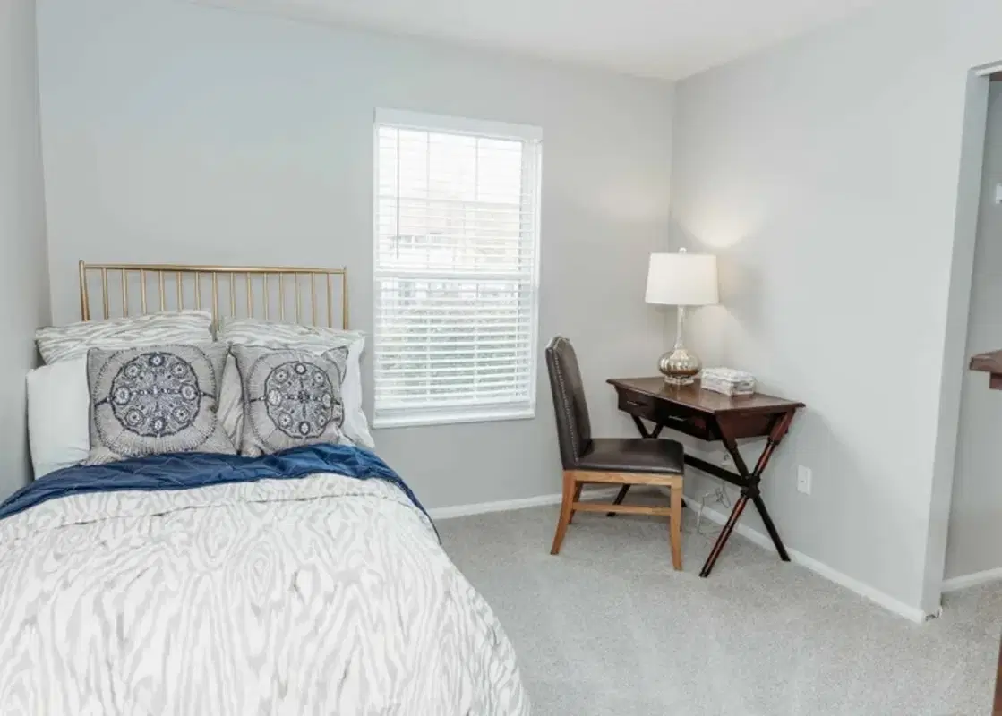 Enclave at Albany Park, Westerville – Bedroom