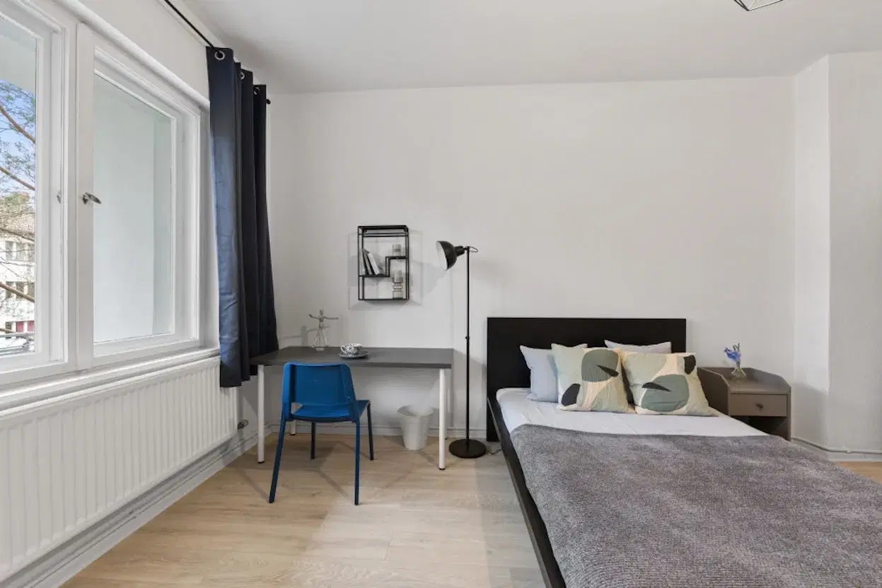RM Friedrichsbrunner Straße 44, Berlin – Room In a 2 Bed 1 Bath (#F44.22.1.)