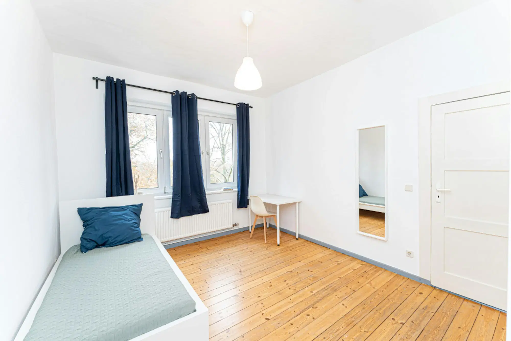 RM Friedrichsbrunner Straße 44, Berlin – Room In a 2 Bed 1 Bath (#F44.31.2.)