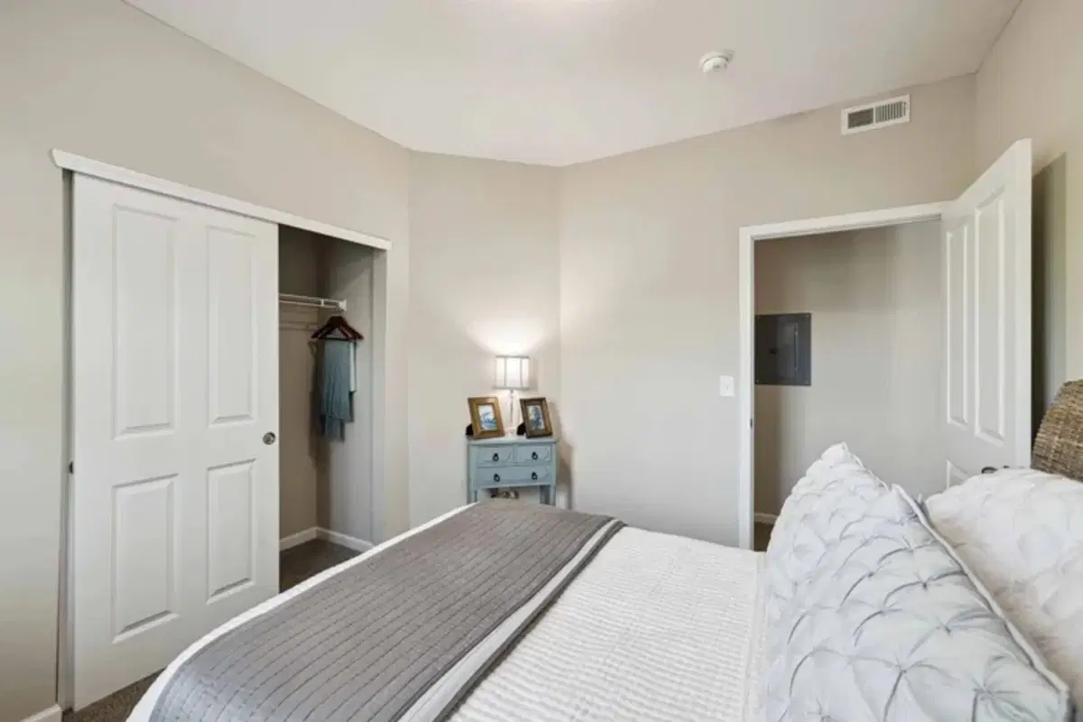 Residences at Central Park, Gahanna – Bedroom