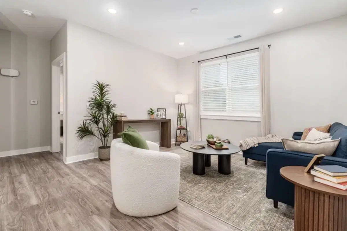 Trailhead Vista, Newark – Amenities