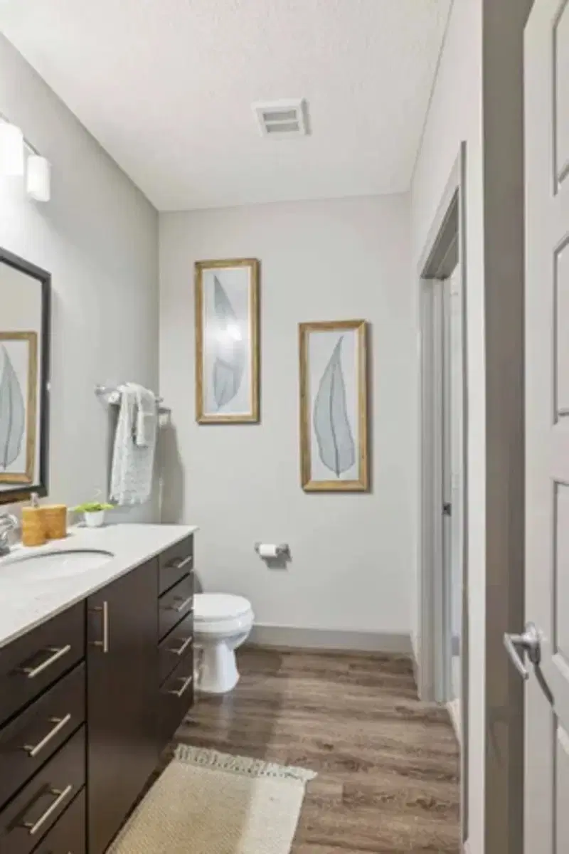 Trotters Park, Columbus – Bathroom
