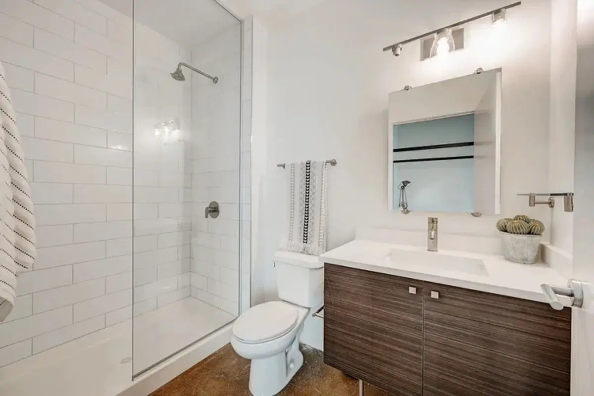 The View on Grant, Columbus – Bathroom