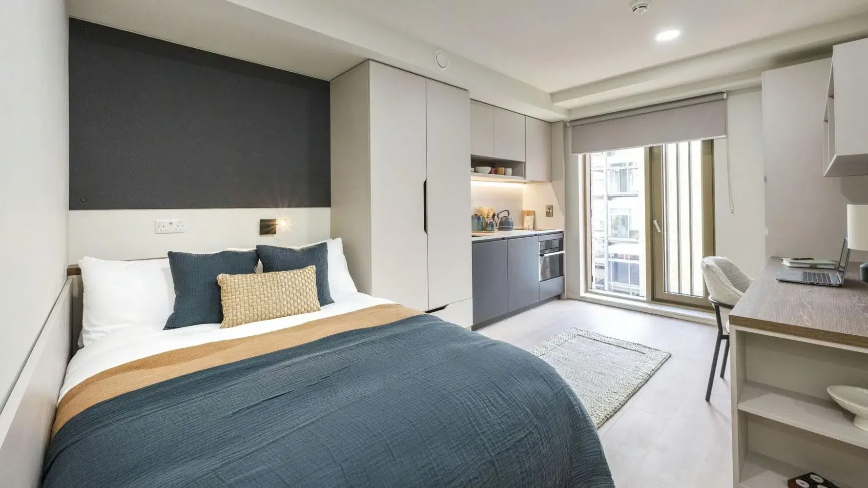 Broadway Studios, Glasgow – Classic Terrace Studio