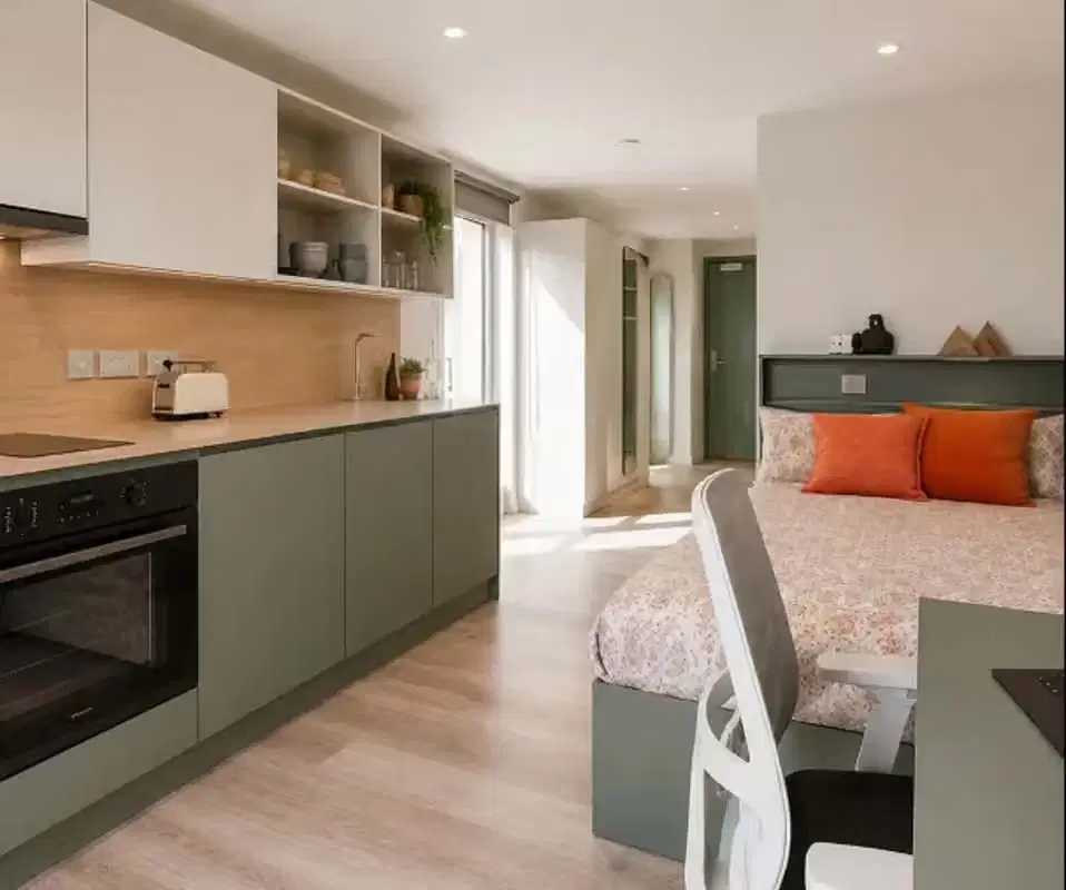 City Wharf, Glasgow – Accessible Studio