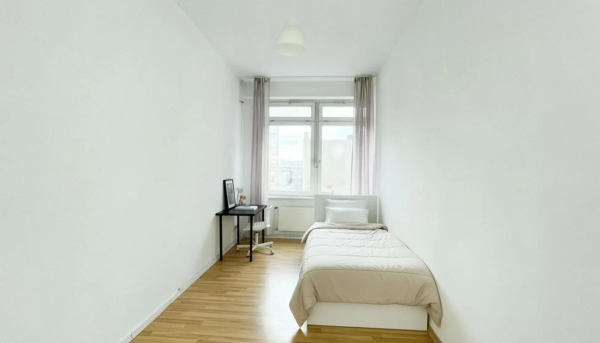 RM Bismarckstraße 72, Berlin – Room In 4 Bed 1 Bath (#B52.3.)
