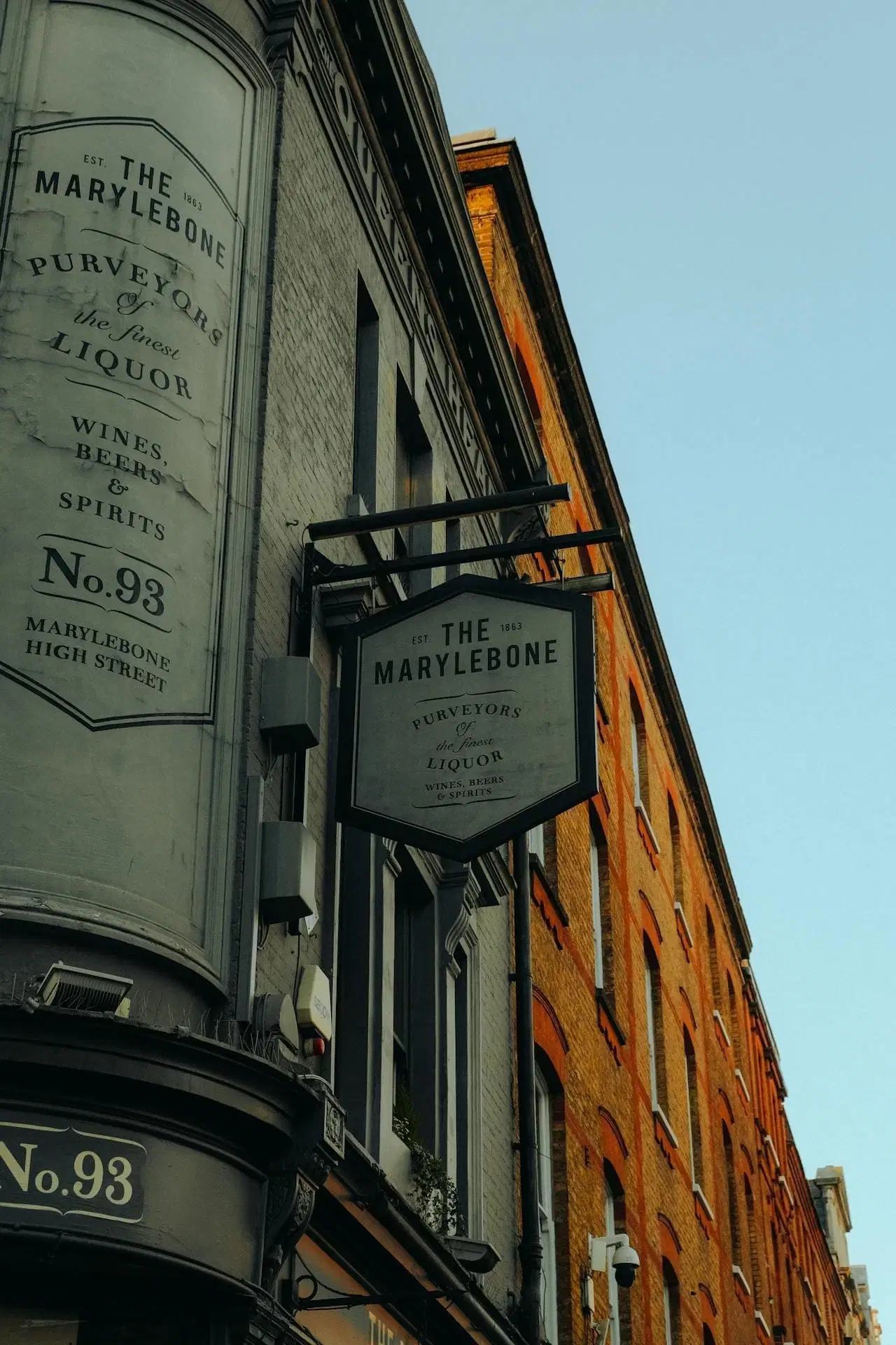 The Weymouth, London – Exterior