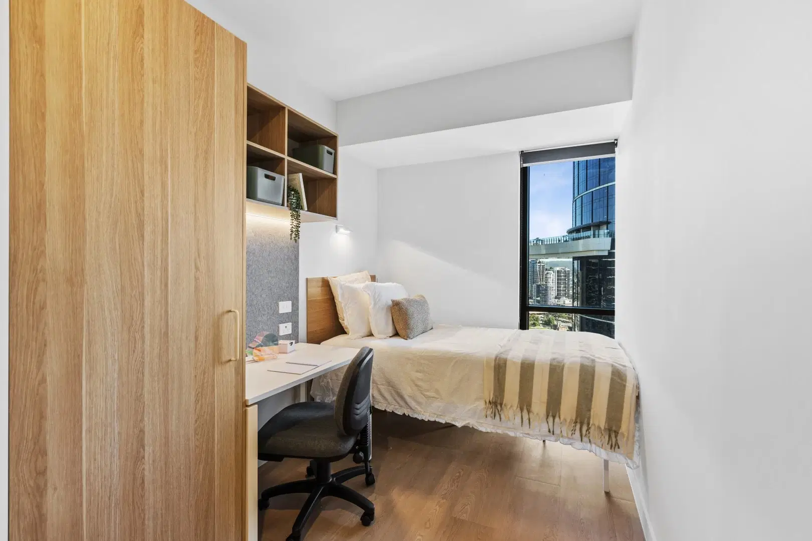 UniLodge Brisbane City, Brisbane – Studio King Single