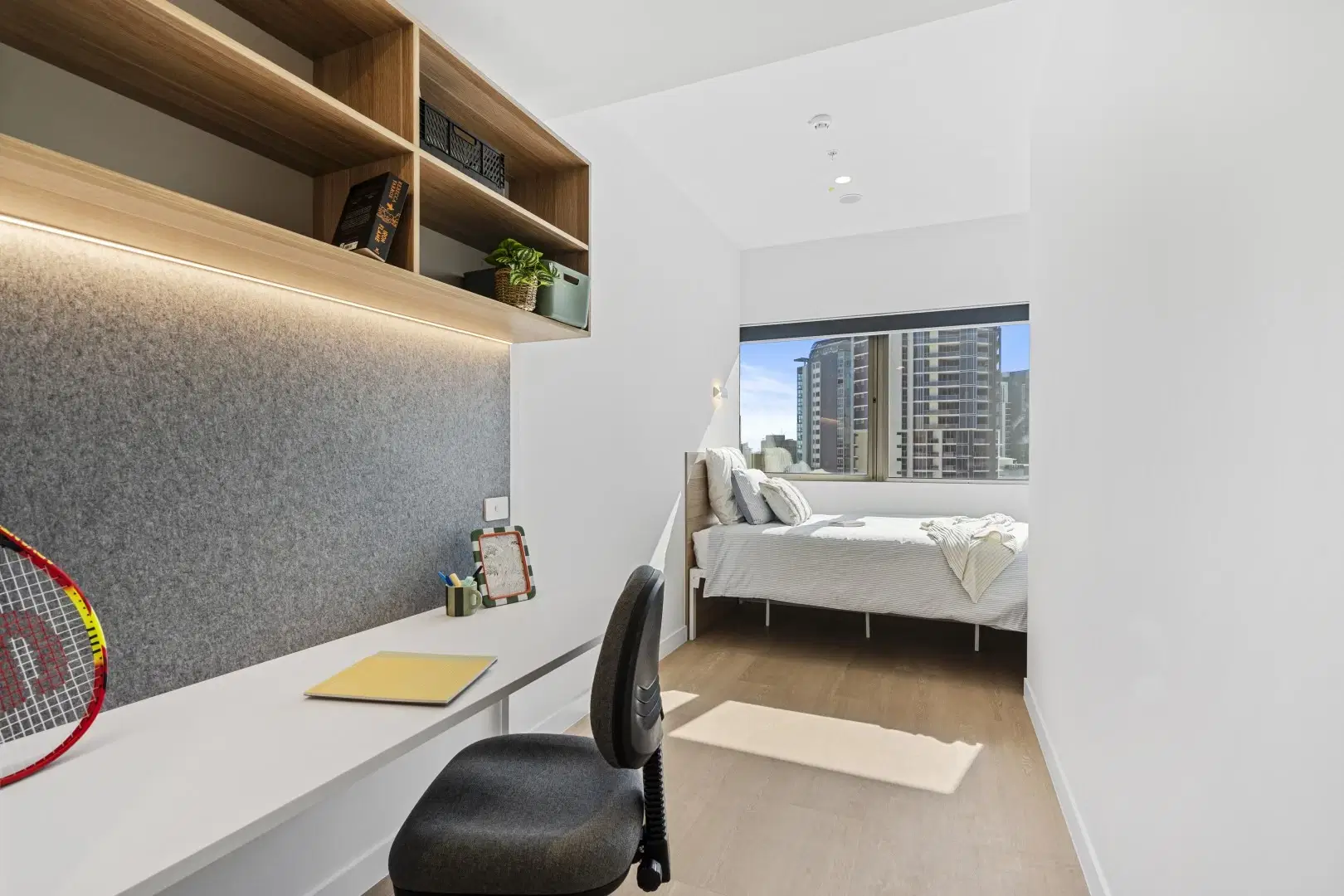 UniLodge Brisbane City, Brisbane – King Single Room