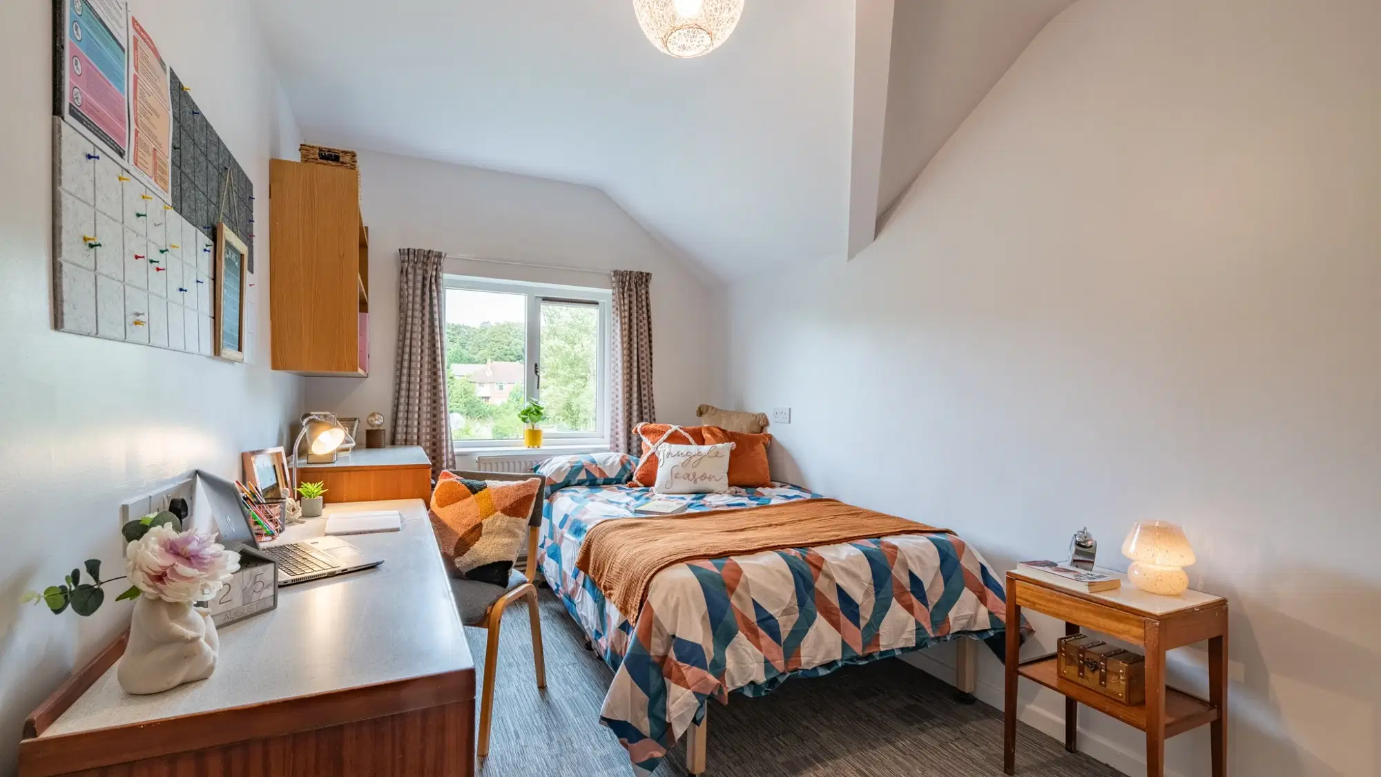 Garden House, Leeds – Bedroom
