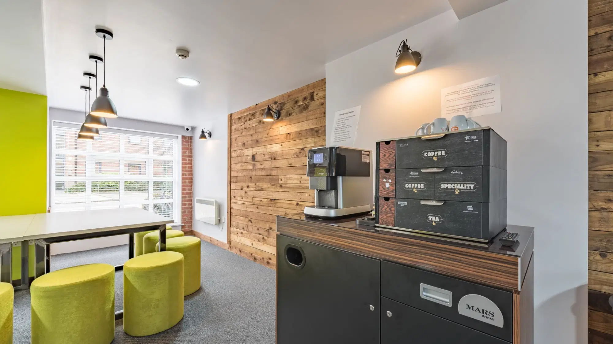 Royal Park Flats, Leeds – Amenities