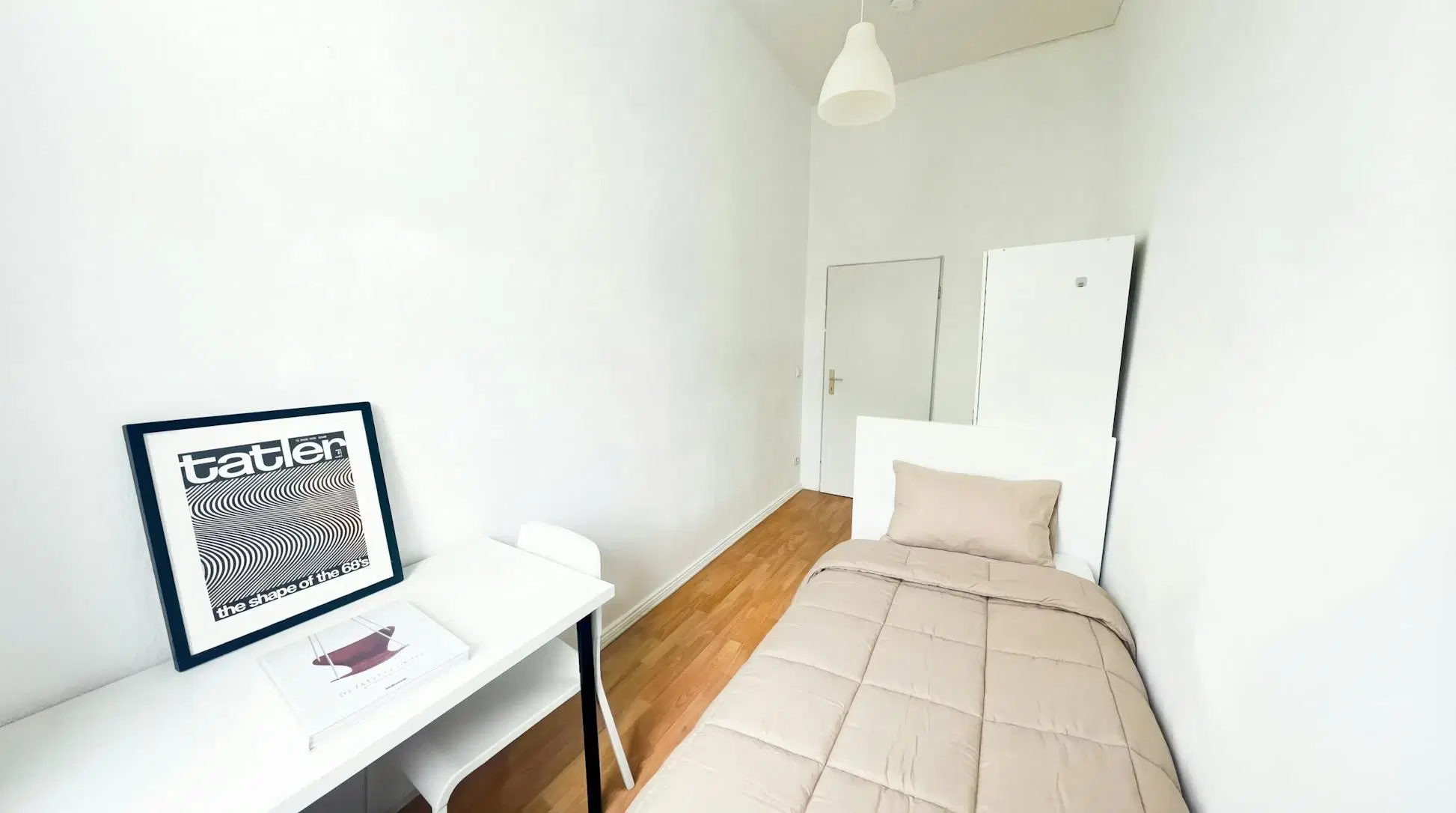 RM Bochumer Straße 1A, Berlin – Room in a 6 Bed 1 Bath (#42.5.)