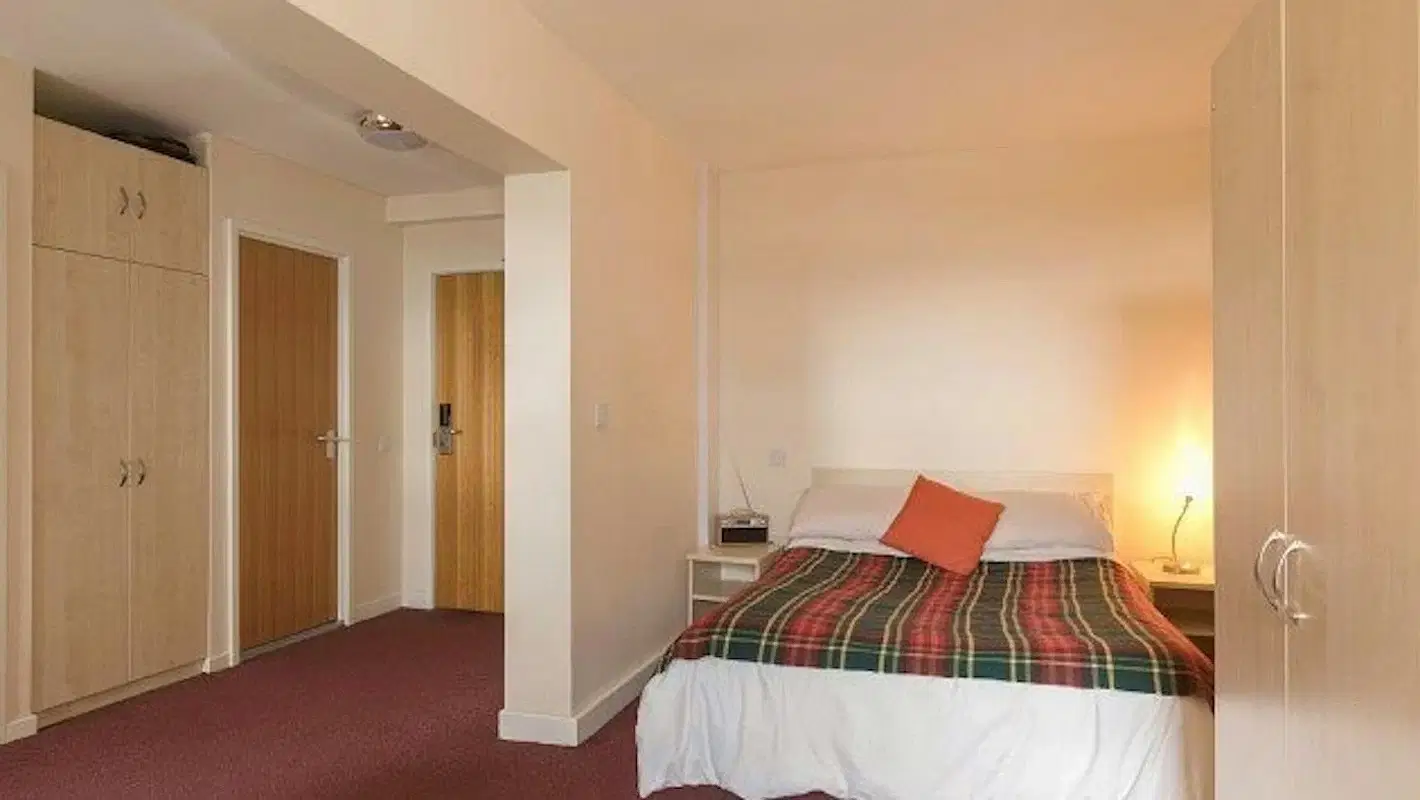Corfe House, Bournemouth – Studio
