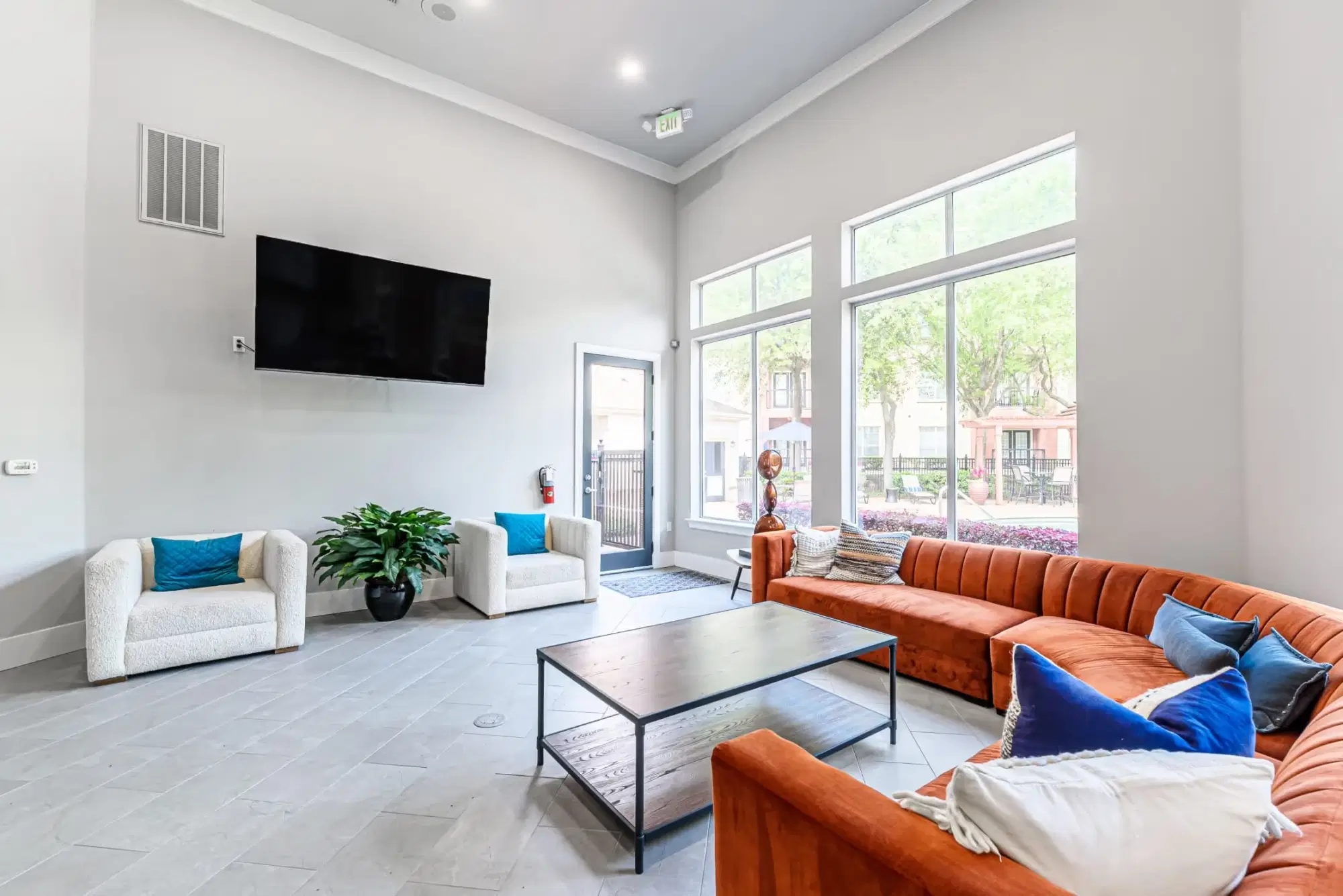 Texan 26, Austin – Common Area