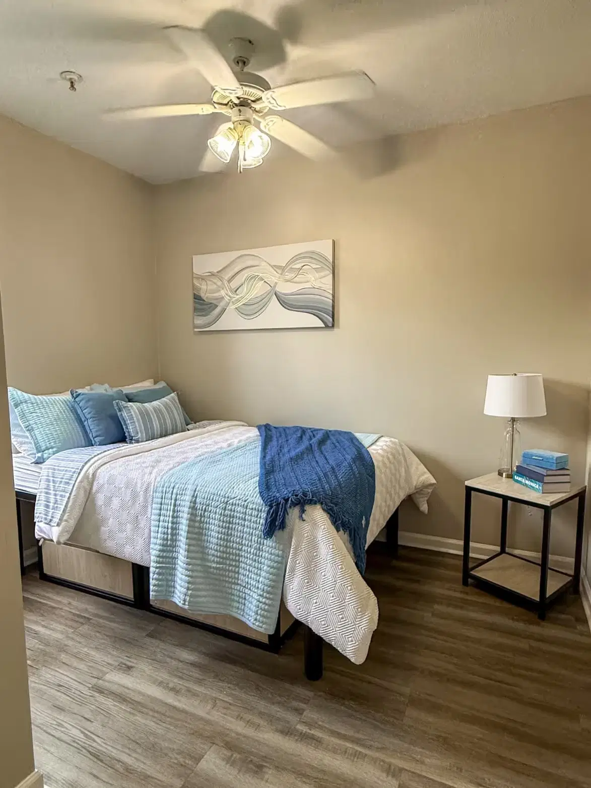 Rev on Anderson, Oxford – Bedroom