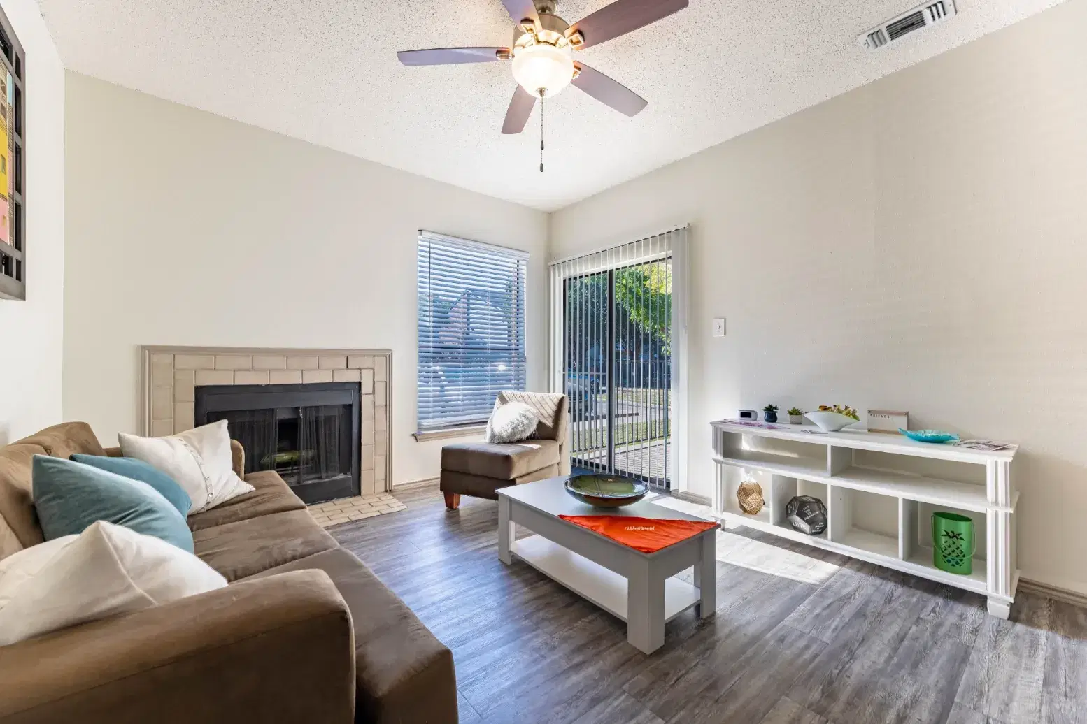 Westfield, San Marcos – Common Area