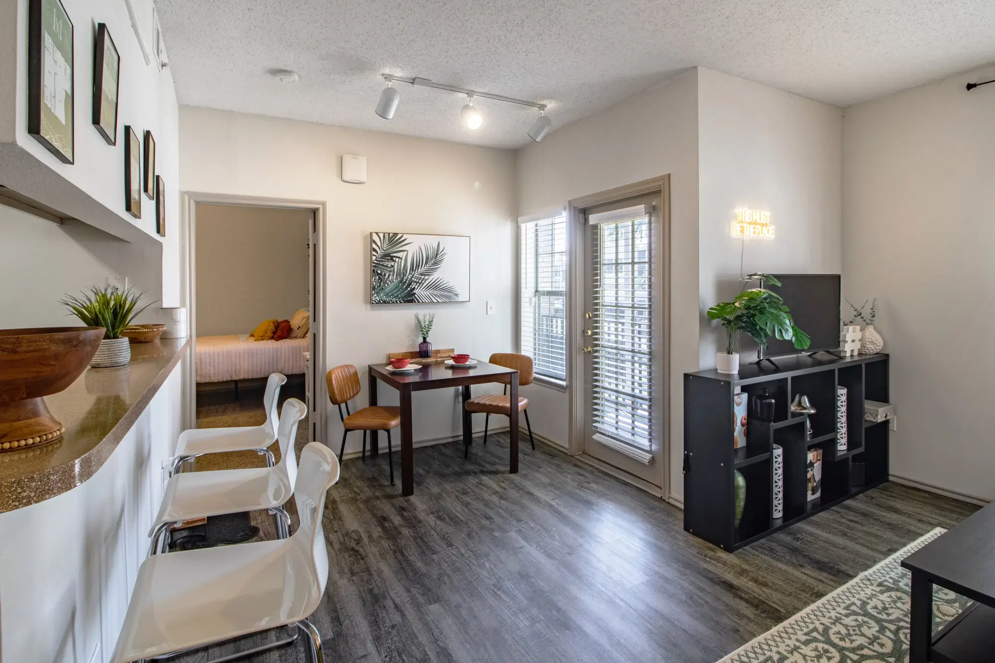 Arbors of Denton, Denton – Amenities