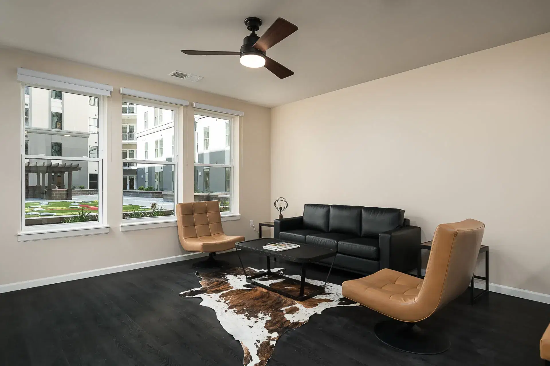 The Marshall Louisville, Louisville – Common Area