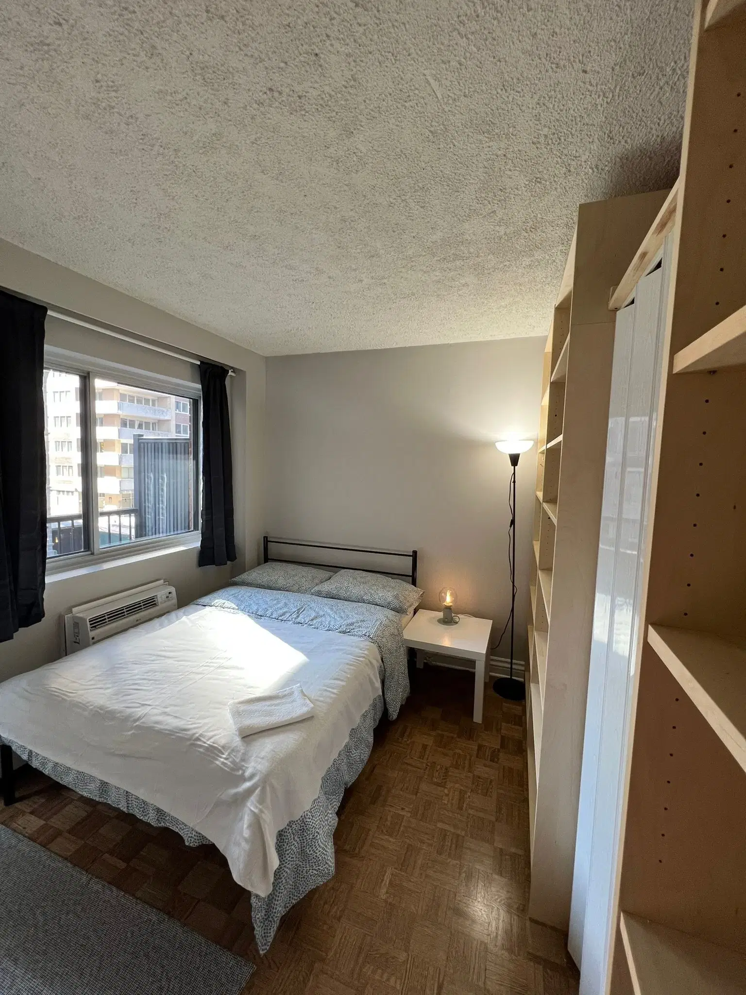 Pearson Housing Drummond Street, Montreal – Flex Basic