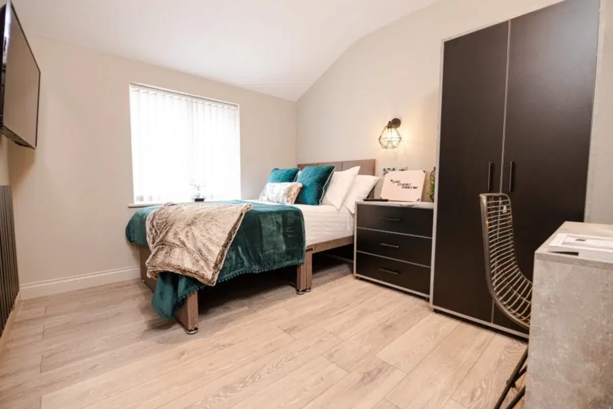 6 Bed Student Houses, Liverpool