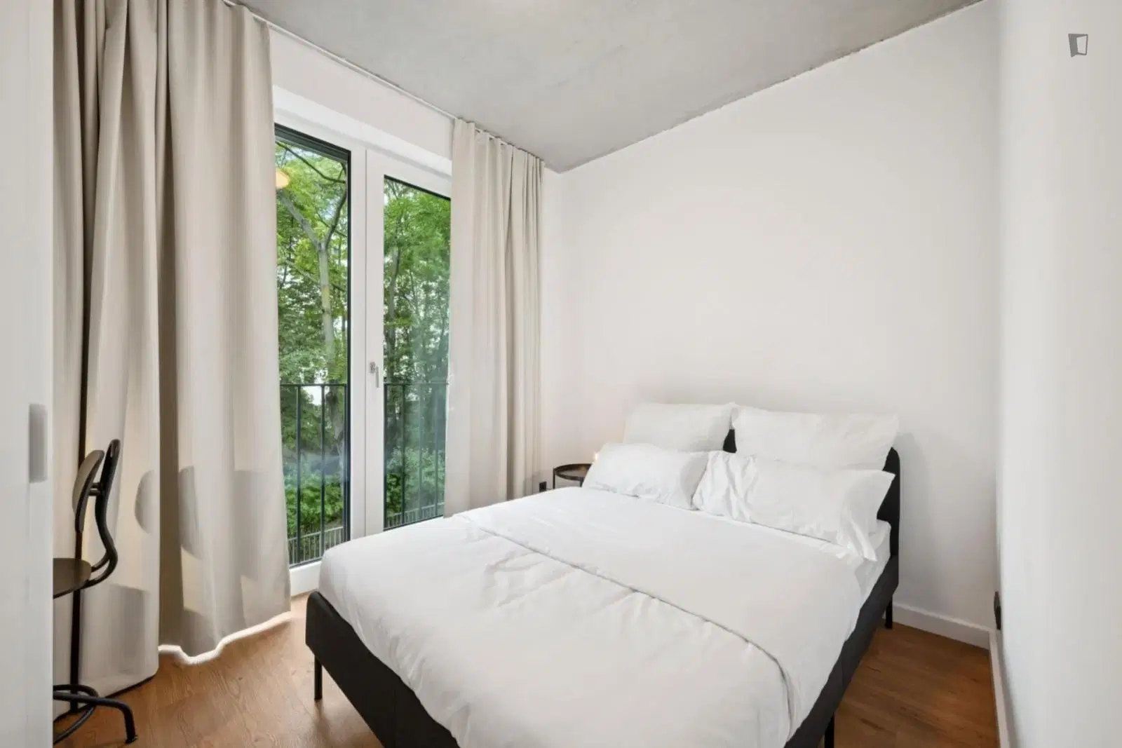 UNP 10551, Berlin – Room in 3 Bed 1 Bath