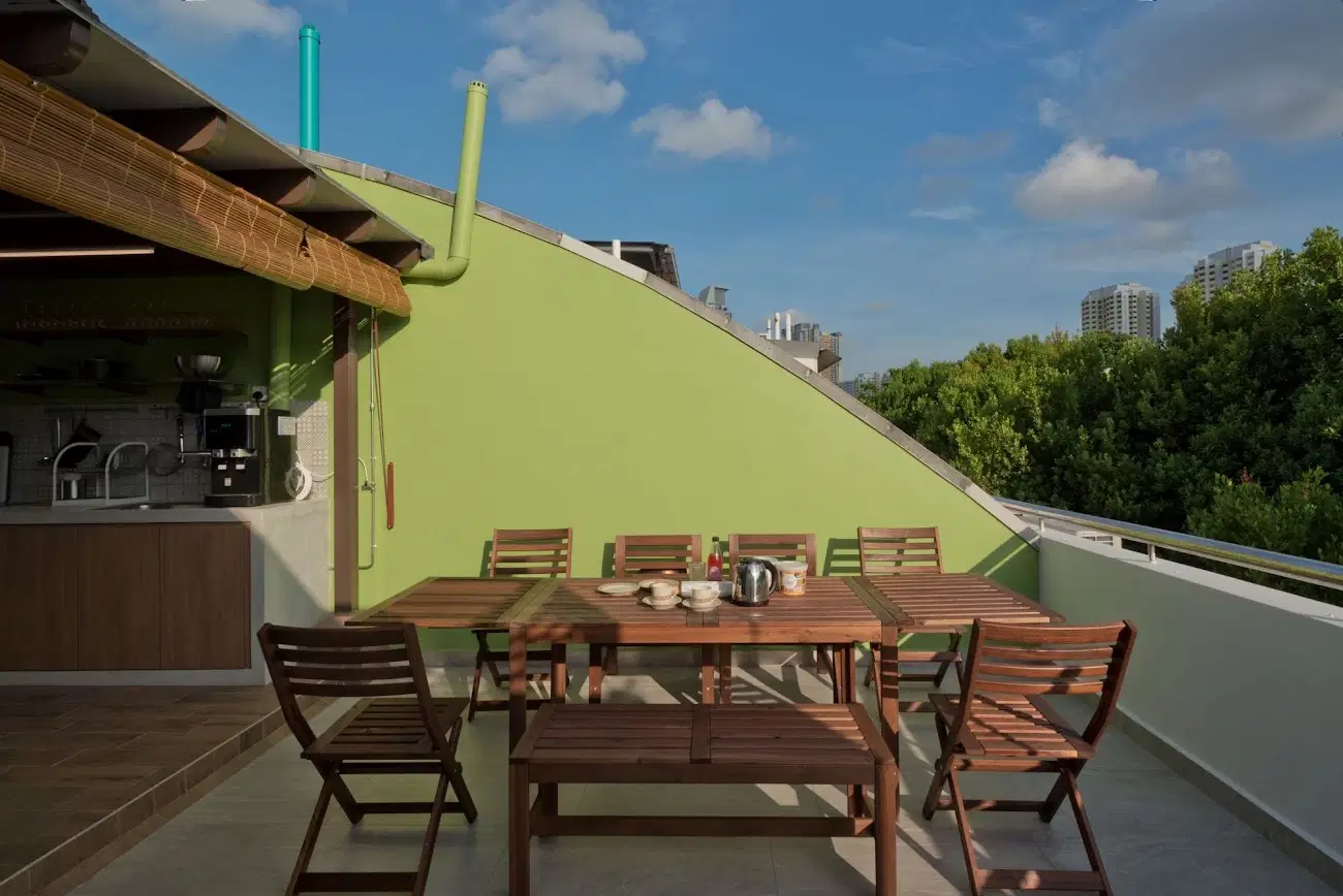 Room in a 5 Bedroom Apartment, 12 Eng Hoon St, Singapore 169762 – Exterior