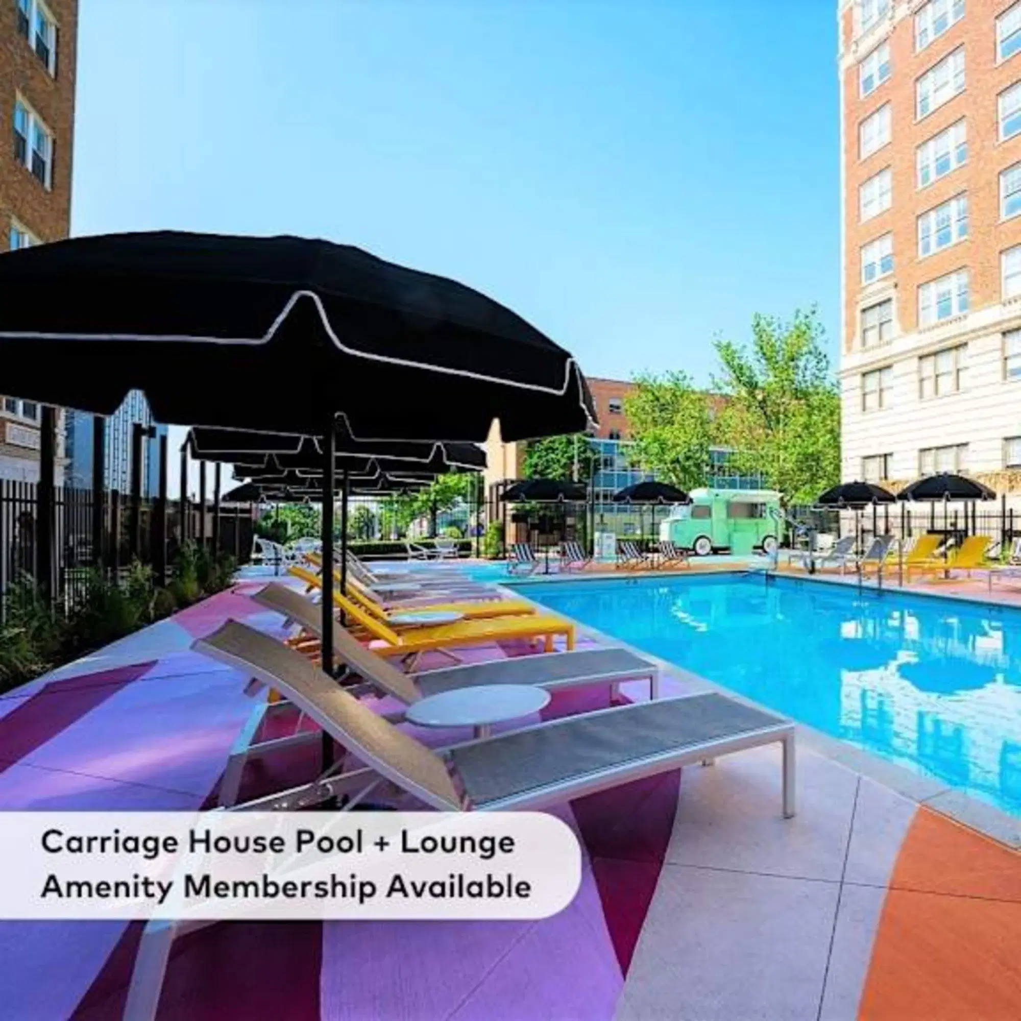 Cleopatra, Kansas City – Amenities
