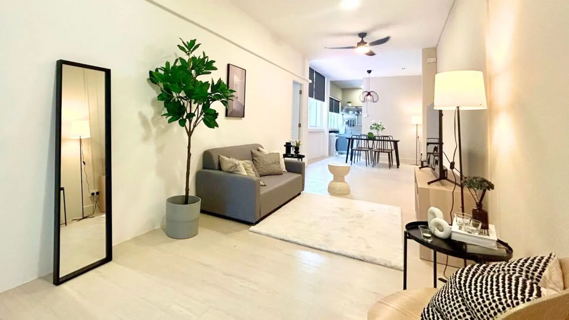 Room in a 4 Bedroom Apartment, 21A Lor 13 Geylang, Singapore 388664 – Common Area