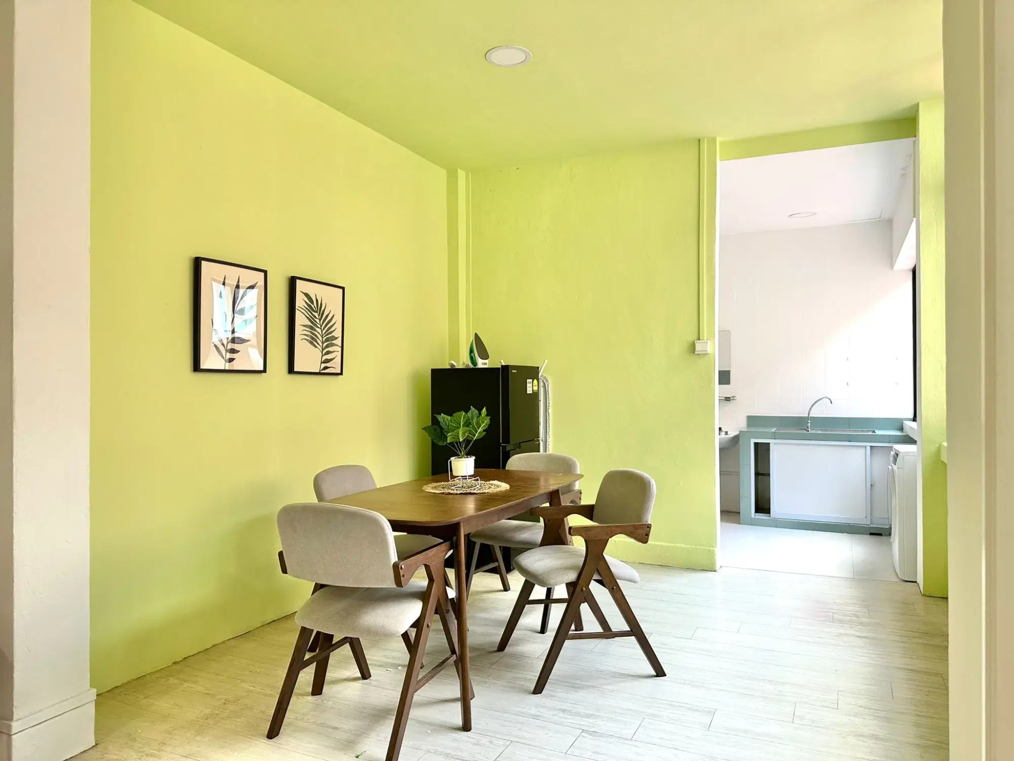 Room in a 4 Bedroom Apartment, 23A Lor 13 Geylang, Singapore 388666 – Common Area